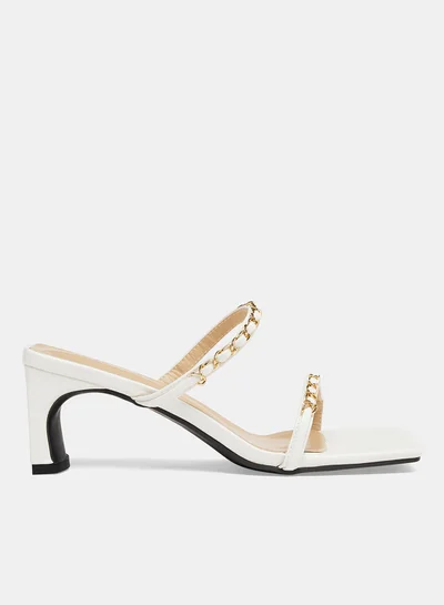 LABEL RAIL Chain Block Heel Sandals White