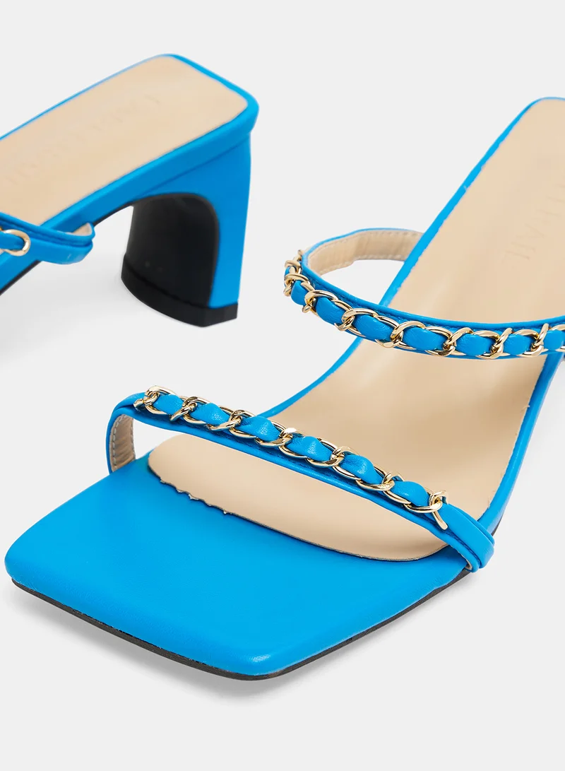 LABEL RAIL Chain Block Heel Sandals Blue