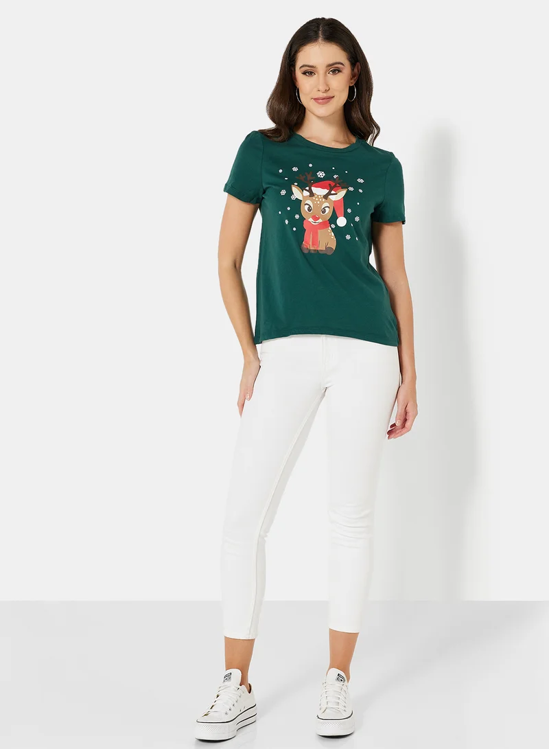 I.Scenery Reindeer Graphic Christmas T-Shirt Green