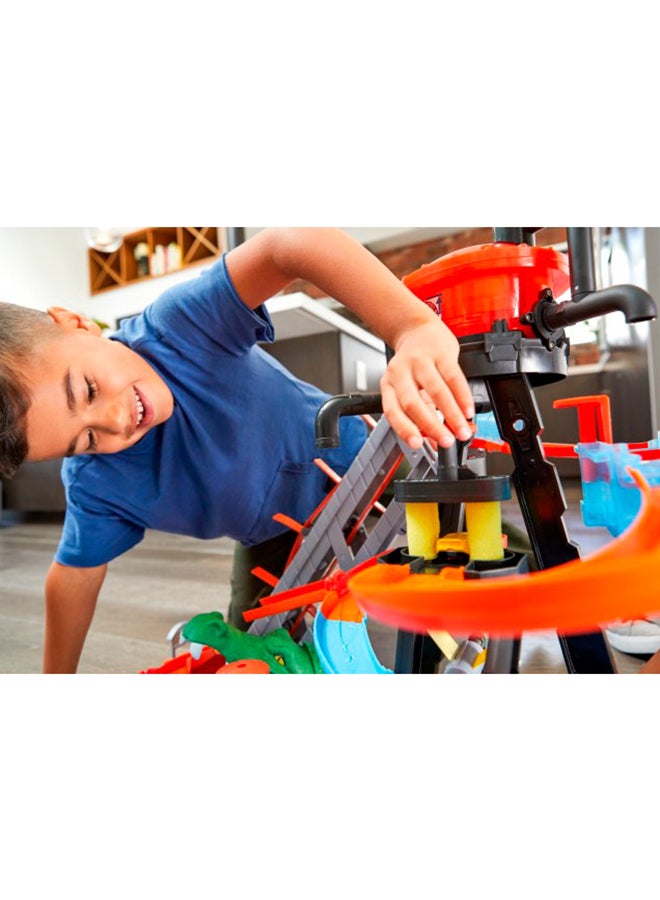 Hot Wheels - Color Shifters Ultimate Gator Car Wash Playset 15.24X66.04x43.12cm - Image 1