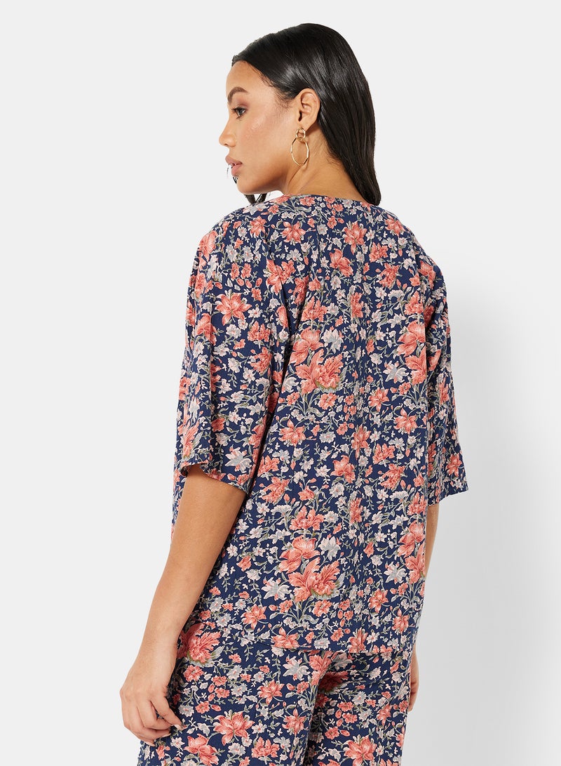 I.Scenery Floral Short Kimono Navy  - Image 2