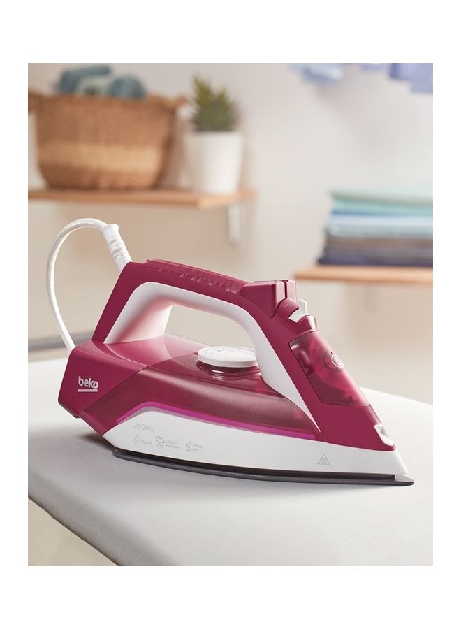 Beko Steam Iron, Ceramic Coated Soleplate with Steam Pools, Auto Shut-Off 240 ml 2600 W SIM3126R Purple  - Image 2
