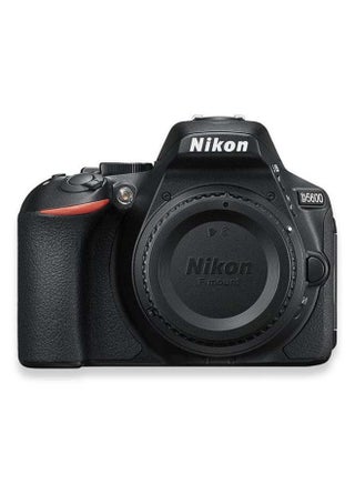 كاميرا DSLR D5600 مع عدسة AF-P DX NIKKOR 18-55mm f/3.5-5.6G VR بدقة 24.2 ميجابكسل، واي فاي مدمج، NFC وبلوتوث، لون أسود - v1668000698/N11750298A_1
