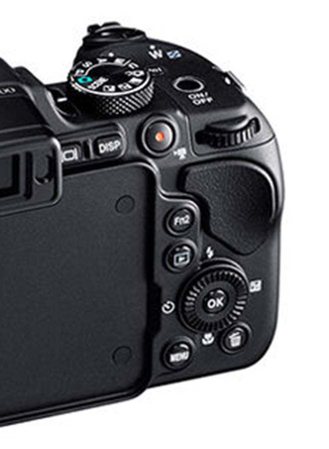 كاميرا DSLR D5600 مع عدسة AF-P DX NIKKOR 18-55mm f/3.5-5.6G VR بدقة 24.2 ميجابكسل، واي فاي مدمج، NFC وبلوتوث، لون أسود