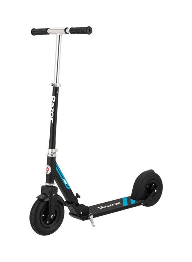 Razor A5 Air Scooter Black  - Image 4