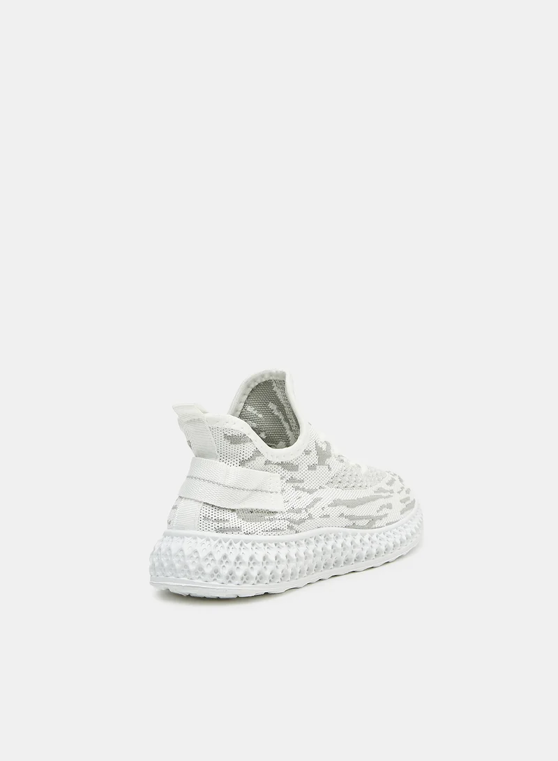 لايبل ريل حذاء رياضي منسوج برباط باللون الأبيض الفاتح Off-White