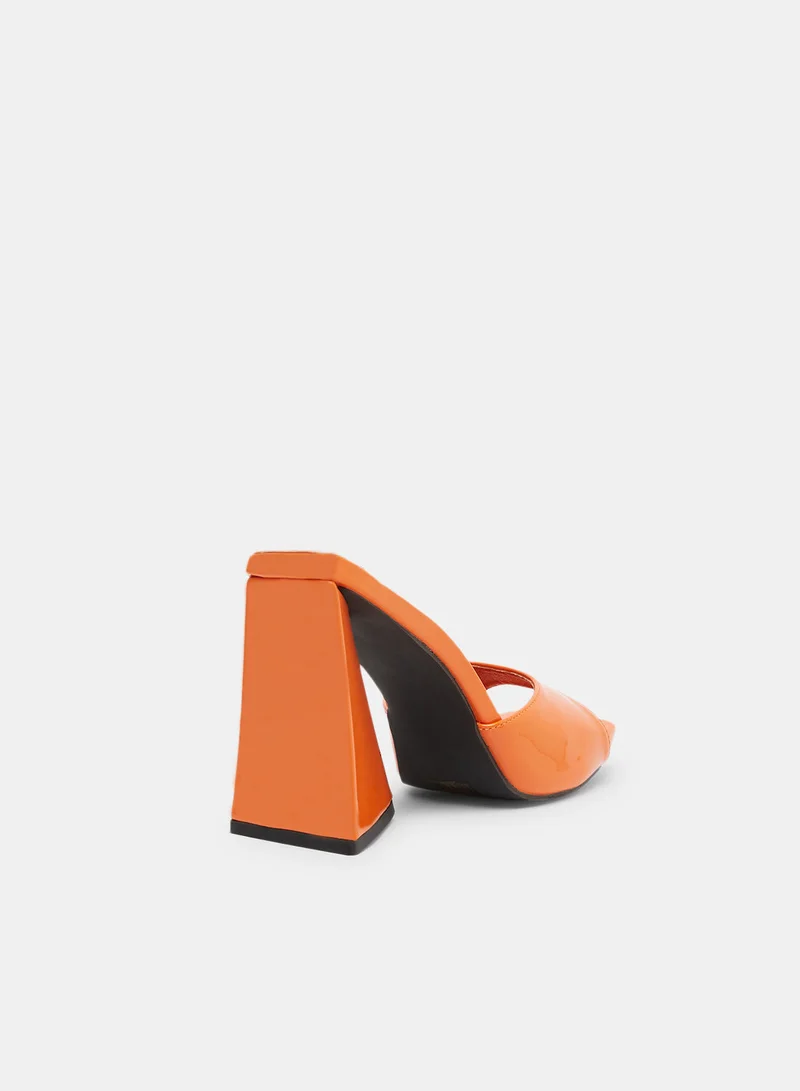 LABEL RAIL Essential Block Heel Sandals