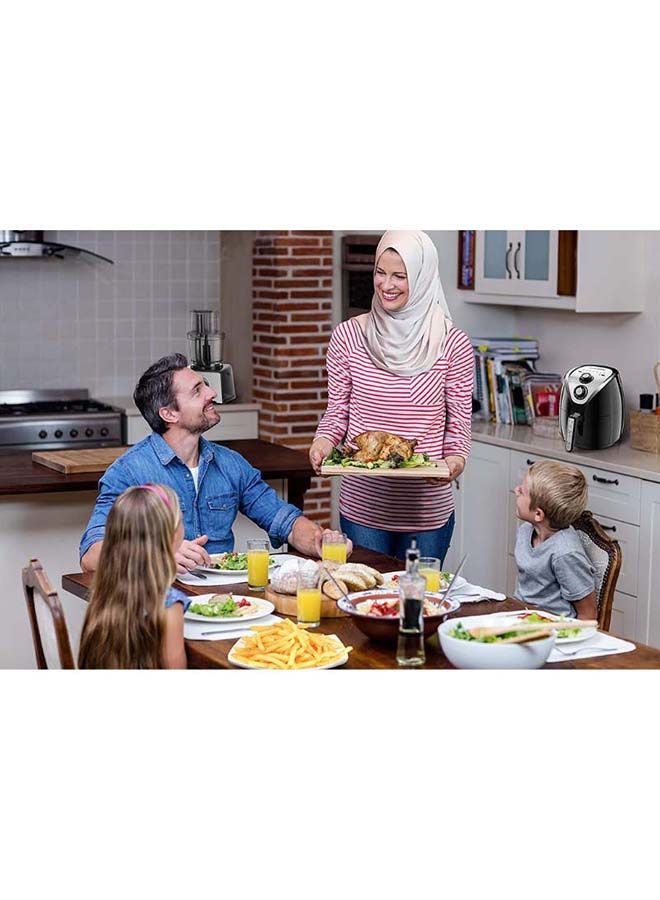 بلاك اند ديكر - مقلاة هوائية سعة 0.8 كجم مضادة للالتصاق بتقنية الحَمل الحراري السريع (تكفي من 2-4 أشخاص) 2.5 L 1500 W AF200-B5 أسود/فضي - Image 1