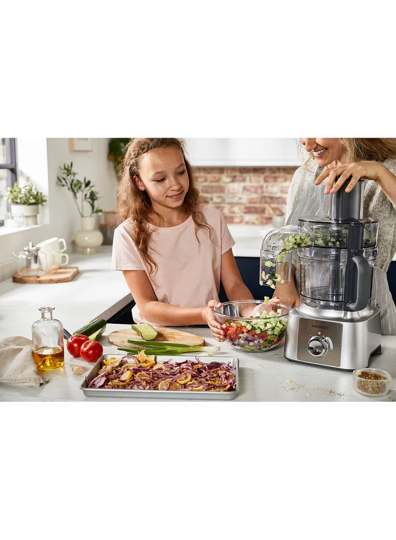 KENWOOD Food Processor, 3L Bowl, 1.5L Blender, 11 Processing Tools, Multi Mill, Grinder, Juicer extractor, Whisk, Dough Maker, Citrus Juicer, Salad Maker, 3 L 1000 W FDP65.880SI silver