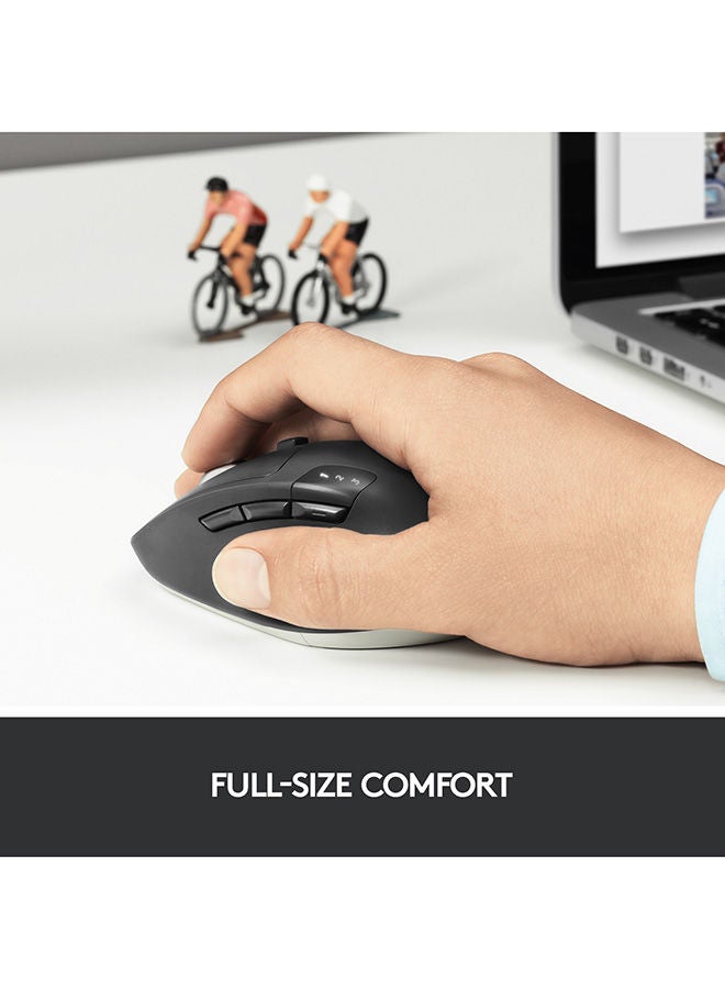 لوجيتيك - ماوس لاسلكي Triathlon M720 متعدد الأجهزة، بلوتوث، مستقبل يو اس بي موحد، 1000 نقطة لكل انش، 6 أزرار قابلة للبرمجة، بطارية لمدة عامين، متوافق مع أجهزة الكمبيوتر واللابتوب وماك وآيباد أو إس أسود - Image 1