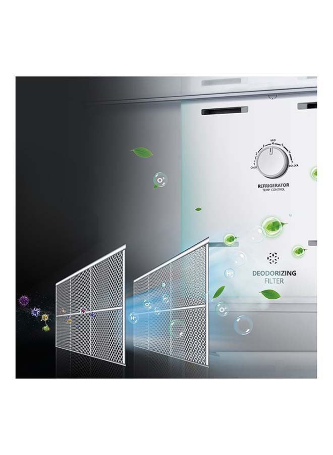 Hisense - 599L Gross Capacity Top Mount Refrigerator With Recessed Handle, LED Interior Light, Separate Temperature Control For Fridge And Freezer, No Frost 300 W RT599N4ASU Silver - Image 1