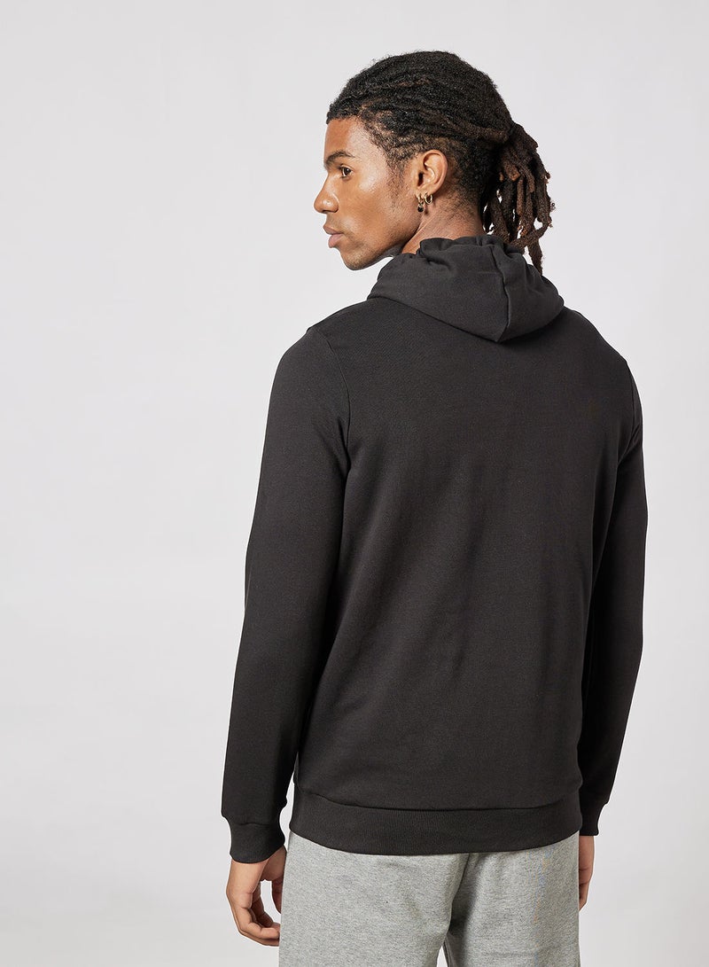 بوما هودي مطبوع بشعار جرافيك أسود - Image 2