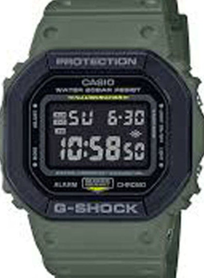 ساعة يد رقمية من الراتنج طراز DW-5610SU-3DR للرجال