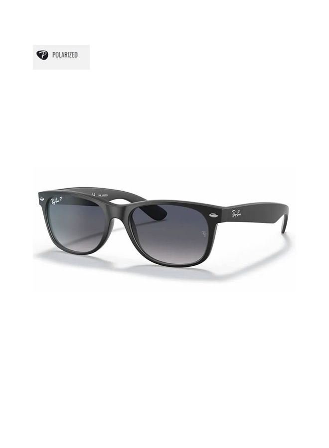 Ray-Ban Wayfarer Matte Sunglasses - Image 3