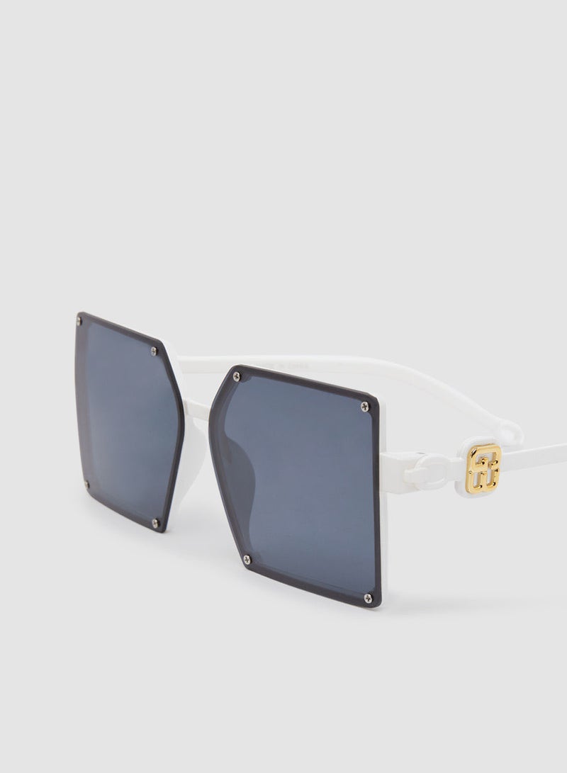 Women's Sunglass With Durable Frame Lens Color Green Frame Color White - Image 3