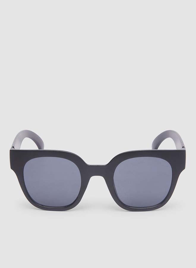 Women's Sunglass With Durable Frame Lens Color Grey Frame Color Black - Image 1