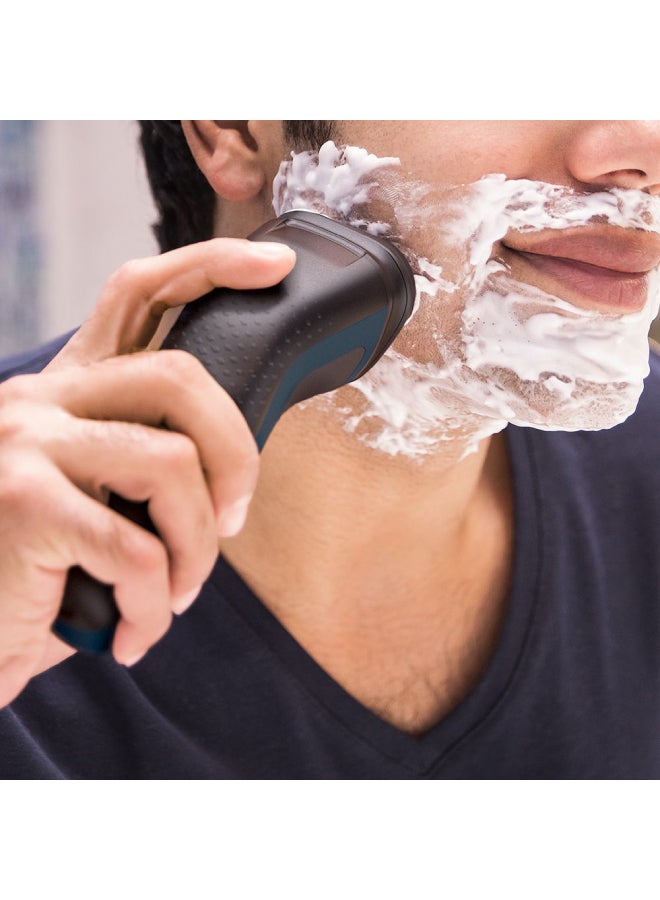 Philips - AquaTouch Shaver 1000 Wet or Dry Electric Shaver, S1121/40, 2 Year world-wide guarantee Black/Blue - Image 1