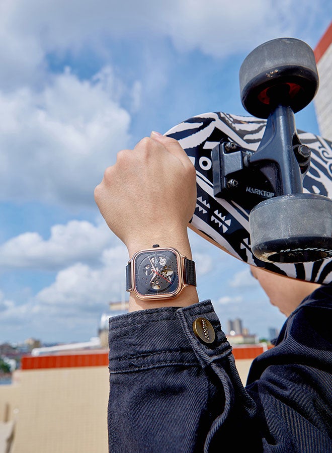 جوانكين ساعة كوارتز متعددة الوظائف بثلاثة عقارب وسوار من الفولاذ وحركة كوارتز طراز GJ1617204 للرجال - Image 3