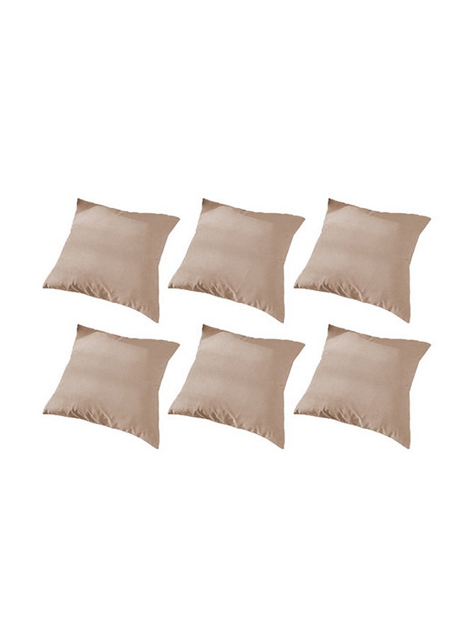 ريغال إن هاوس - طقم وسائد ديكور عدد 6 مربعة الشكل مخملية ناعمة بتصميم سادة velvet بيج 45 x 10 x 45سم - Image 1