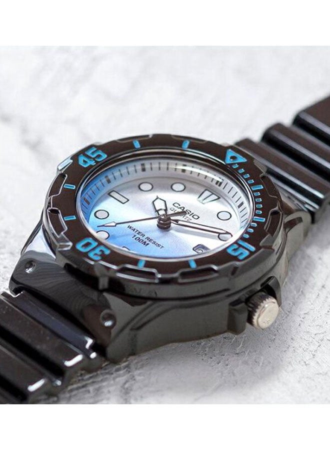 CASIO Women's Water Resistant Analog Watch LRW-200H-2EVDR   Black - Image 4