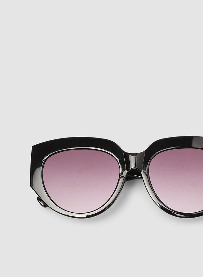 Women's Sunglass With Durable Frame Lens Color Grey Frame Color Black - Image 4
