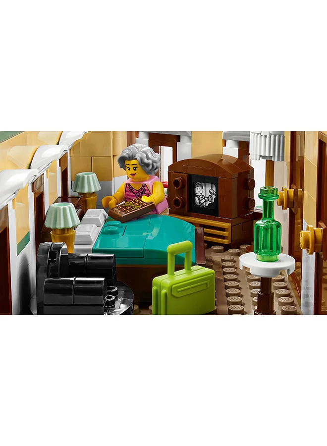 ليغو Icons Boutique Hotel 10297 Model Building Kit; Enjoy a Project for Adults Crafting a Luxurious  Hotel That’s Packed with Surprises; Includes 5 Detailed Sections and 7 Minifigures; For Ages 18+ (3,066 Pieces)