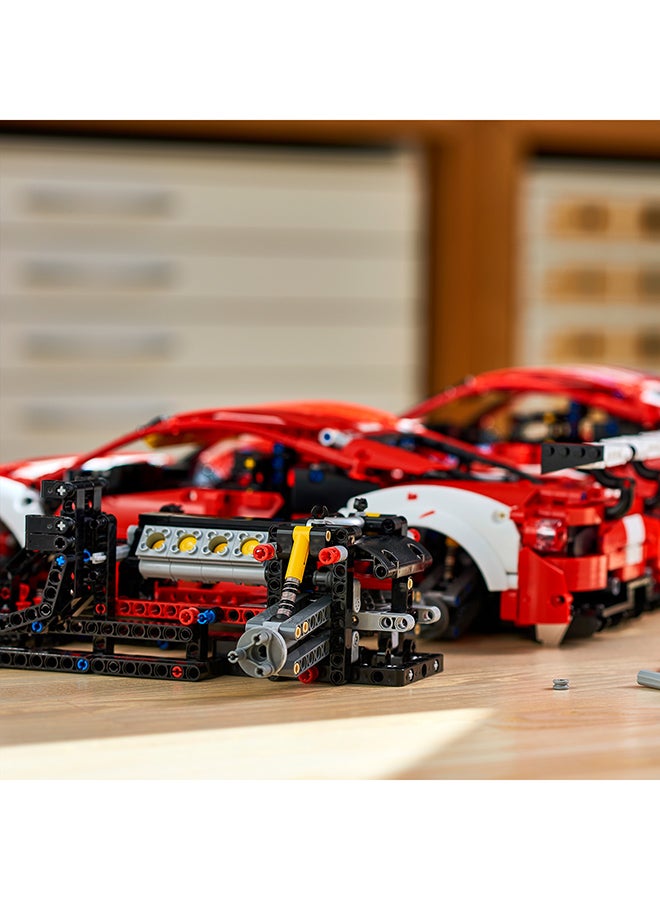 LEGO - 42125 Technic Ferrari 488 Gte “Af Corse #51” 42125 Building Kit (1,677 Pieces) 1677 18+ years - Image 1