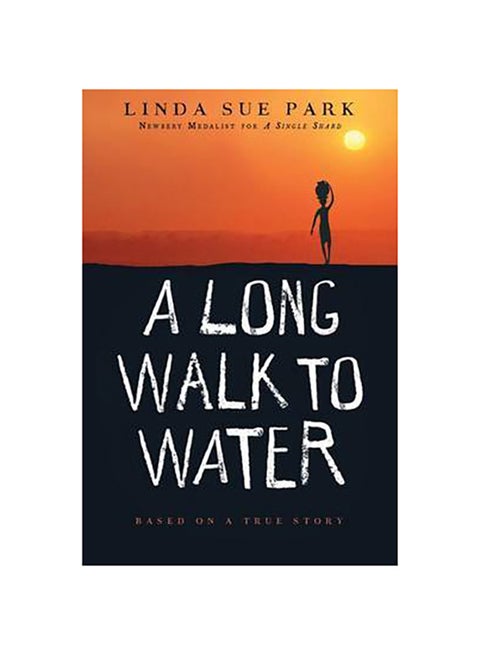 A Long Walk to Water - Paperback English by Linda Sue Park - 04/10/2011