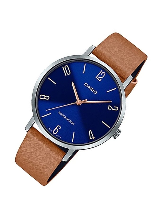 CASIO Women's Leather Analog Watch LTP-VT01L-2B2 - 34 mm - Brown - Image 4