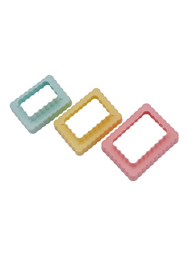 Royalford Double Side Cookie Cutter 3pcs PP Polymer Cutter RF10965 Rectangular Shape Cookie Cutter Baking Tools & Accessories Soft Edge Cookie Cutter Multicolour 10x7x4.5cm  - Image 4