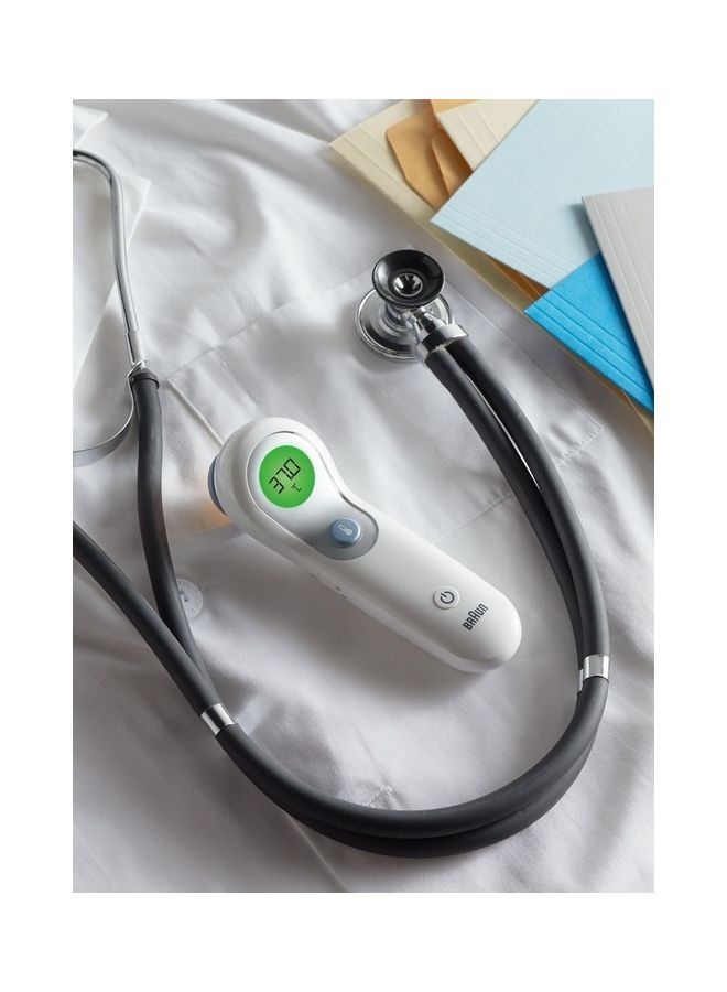 BRAUN - Bnt300Ca No-Touch Forehead Thermometer With Color Coded Display For Infants Children And Adults - Image 1