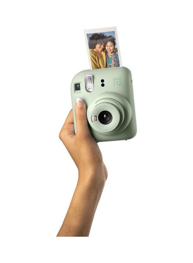 كاميرا Instax Mini 12 للأفلام الفورية مع مجموعة من 20 فيلمًا باللون الأخضر النعناعي - v1682514181/N53402454A_7