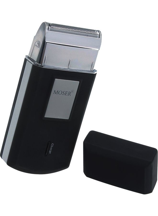 MOSER Trio Kit (Made In Germany) Professional Cordless Hair Clipper, Beard Trimmer And Mobile Shaver | High-Precision Blades | Value Pack | Ultra-Close Cut Black - Image 5