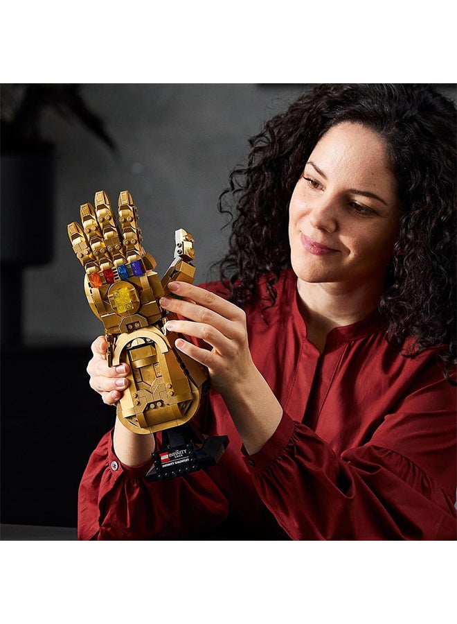 LEGO - 6332679 Marvel Infinity Gauntlet Collectible Building Kit; Thanos Right Hand Gauntlet Model With Infinity Stones; As Featured In Marvel Studios’ Avengers: Infinity War And Avengers: Endgame Movies (590 Pieces) 76191 590 18+ years - Image 1