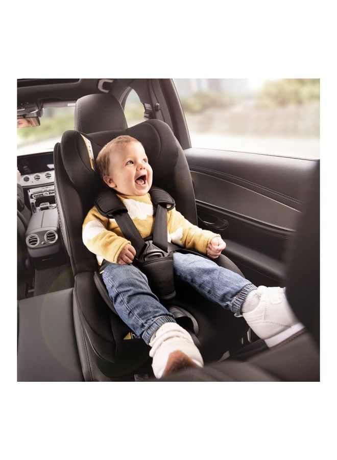 hauck - Rear Facing Child Car Seat Incl. Isofix Base Varioguard Plus, Group 01, For Babies And Children From Birth Up To 18 Kg, Ece R44, 04, Adjustable Headrest And Inclination, Black - Image 1