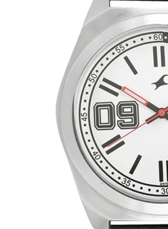 fastrack Men's Varsity Analog Watch 3174SL02  - Image 3