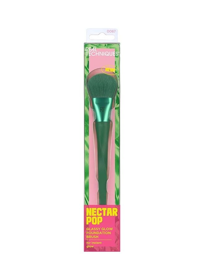 Rlt Glassy Glow Foundation Brush Green