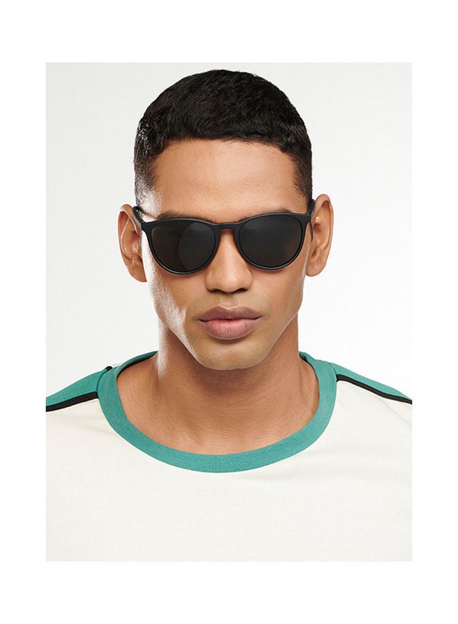 VINCENT CHASE Unisex UV Protection Round Sunglasses - VC S14460 - Lens Size: 55Mm  - Image 3