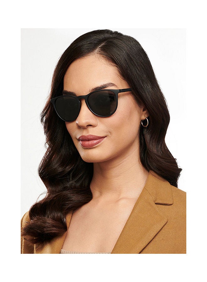 VINCENT CHASE Unisex UV Protection Round Sunglasses - VC S14460 - Lens Size: 55Mm  - Image 4