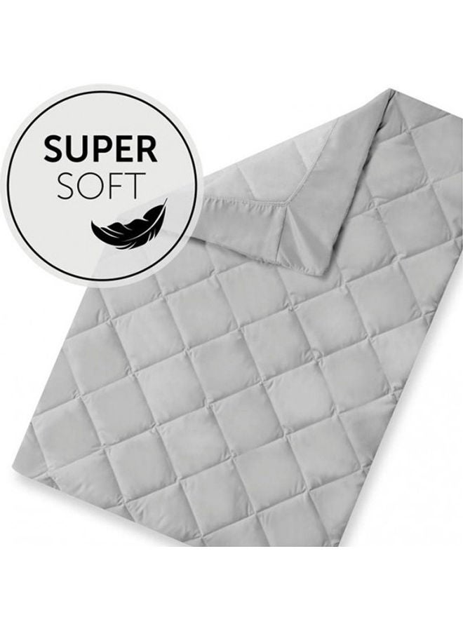 hauck Bed Me, Mattress Protector Sheet 80 X 50 Cm, With Elastic Corners, Soft Fitted Sheet For Travel Cot Mattress Grey  - Image 2