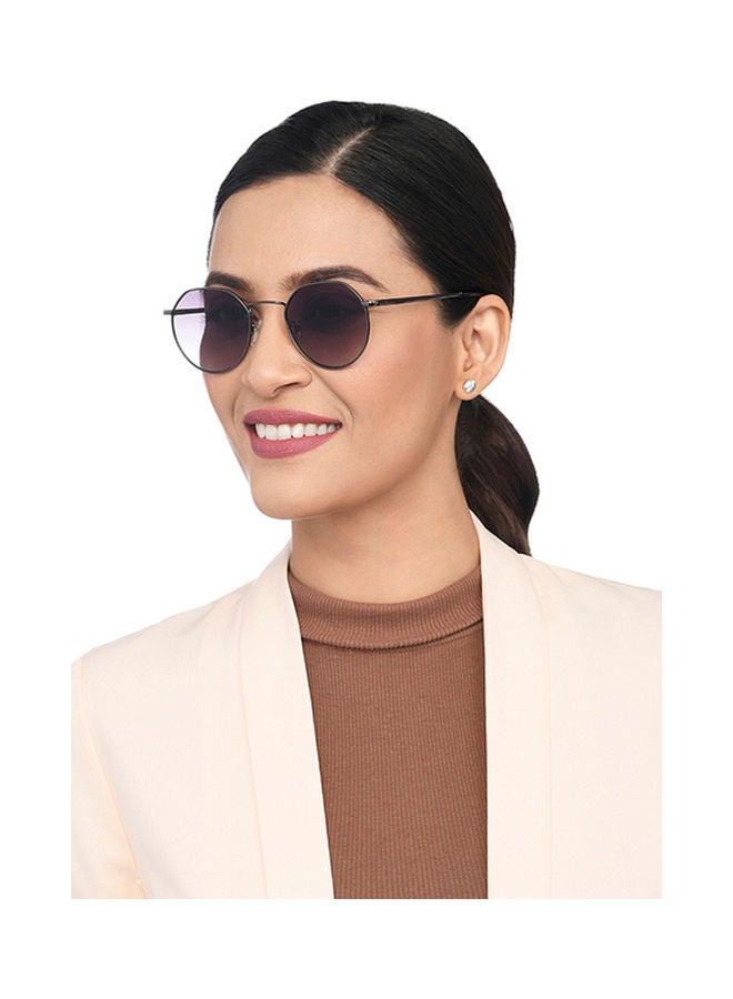 VINCENT CHASE Unisex Polarized Round Sunglasses - VC S13984 - Lens Size: 50 Mm  - Image 4