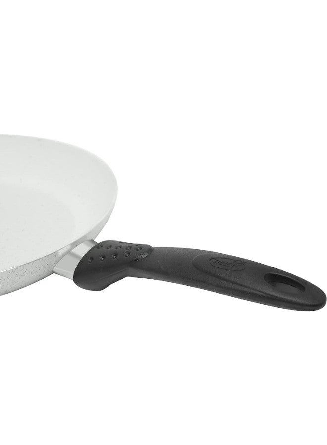 Trust Aluminium Frying Pan White 20cm  - Image 5