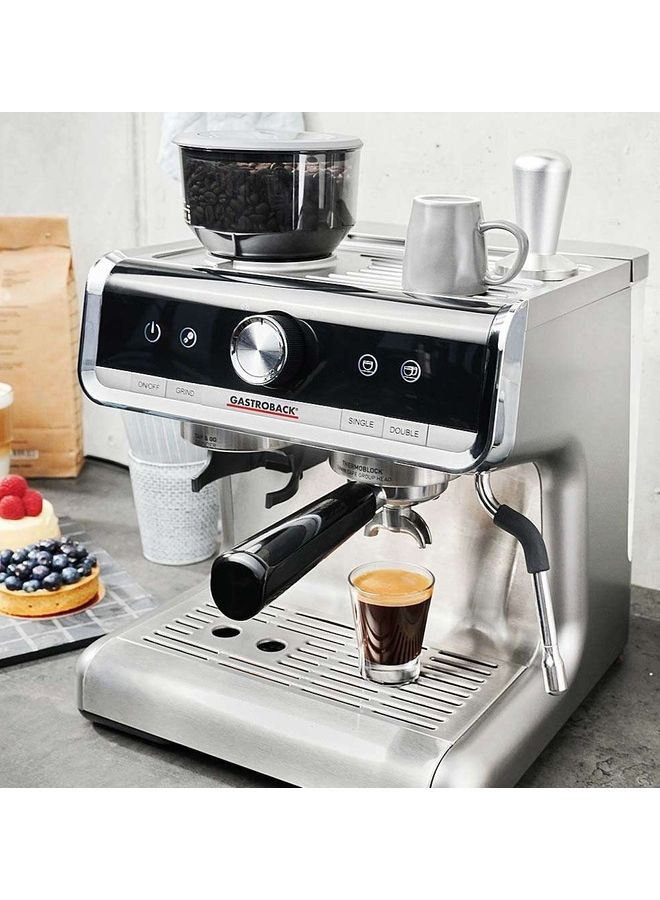 GASTROBACK - Gastroback Espresso Machine Barista Pro 3.0 L 1550.0 W 42616 Silver Black - Image 1