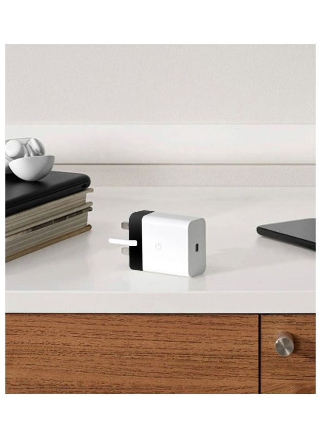 Google 30W USB C Fast 3 Pins Charger White  - Image 3