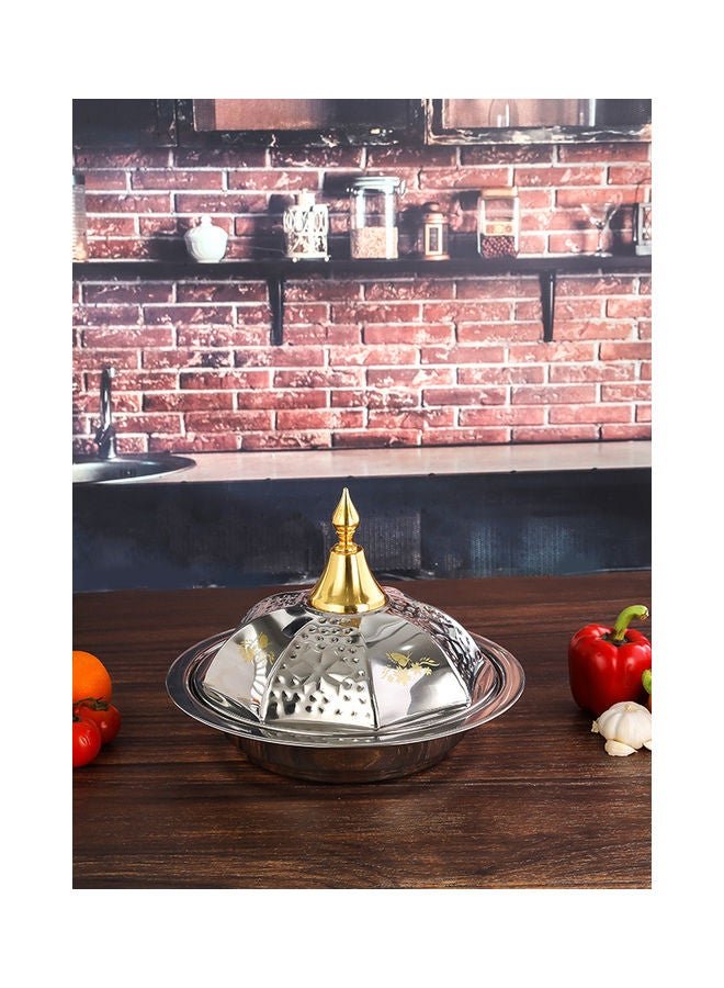 Royalford 35 CM Galaxy Cozy Tray with Dome Lid Versatile And Strong Stainless Steel Construction with Mirror Finish Body and Elegant Long Golden-Finish Knob Silver/Golden 35cm - Image 4