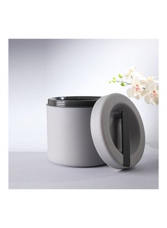 Royalford Elegant And Unique Design Multiple Containers PP Outer Body With PU Foam Insulation And Stainless Steel Inner Casting| BPA-Free Easy To Carry And Firm Twist Lock| Casserole With Lid Assorted 3000ml  - Image 4