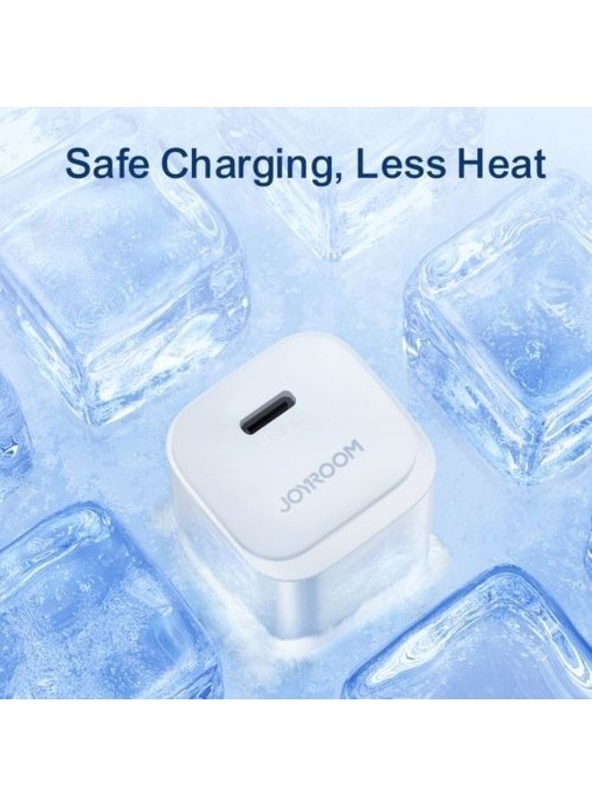 JOYROOM - JOYROOM JR-TCF02 PD 20W Nano Mini Charger white - Image 1