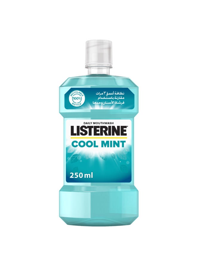 Listerine Listerine Mouthwash, Cool Mint, Clear 250ml  - Image 1
