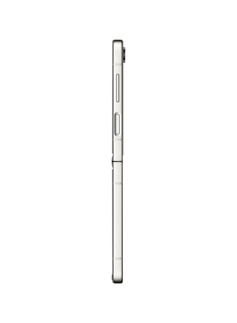 سامسونج - هاتف Galaxy Z Flip 5 بشريحتي اتصال باللون الكريمي وذاكرة وصول عشوائي سعتها 8 جيجابايت وذاكرة داخلية 256 جيجابايت يدعم تقنية 5G مع هدايا - إصدار الشرق الأوسط - Image 1