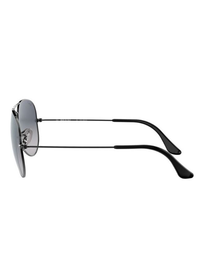 Ray-Ban Unisex Polarized Full Rim Sunglasses - RB3025 - Lens Size: 55 Mm  - Image 3